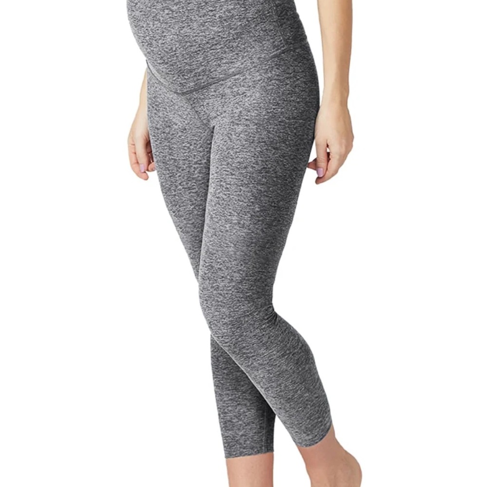 Beyond Yoga Spacedye Love the Bump Capri Maternity Leggings